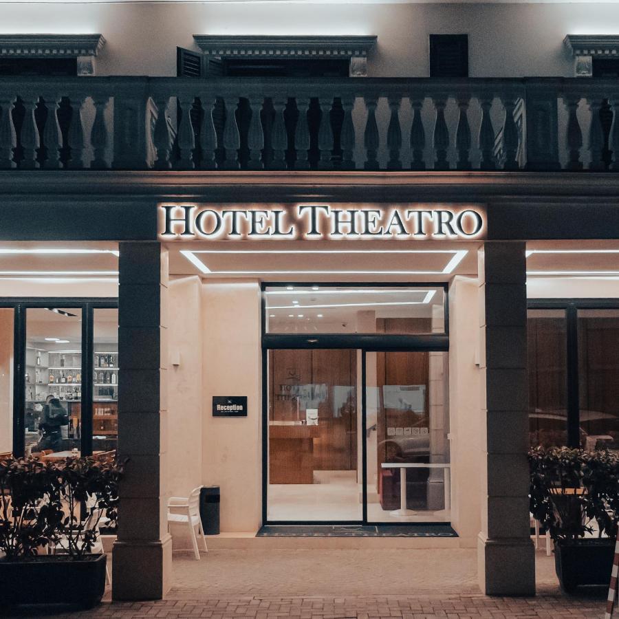 Hotel Theatro- City Center Тирана Экстерьер фото